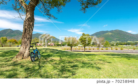 蒜山高原 サイクリングのイメージの写真素材