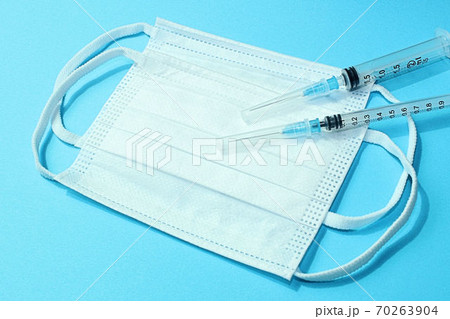 【ウイルス対策】感染症拡大防止のために使用する医療の道具 70263904