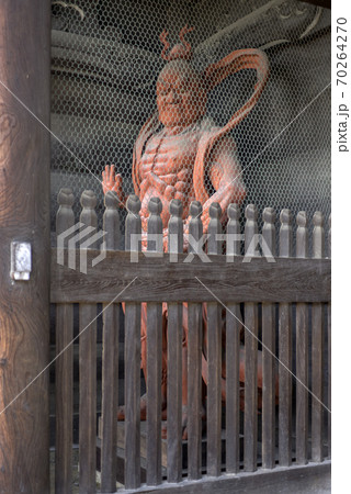 清凉寺(嵯峨釈迦堂)仁王門 吽形の金剛力士 清凉寺(嵯峨釈迦堂)仁王門 吽形の金剛力士 70264270