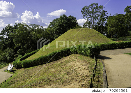高松塚古墳　奈良県明日香村 70265561