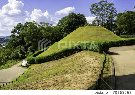 高松塚古墳　奈良県明日香村 70265562