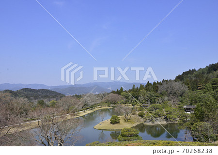 修学院離宮　上離宮　隣雲亭から見た浴龍池 70268238