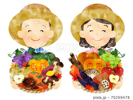 水彩 秋野菜と果物を持つ、麦わら帽子の老夫婦 70269478