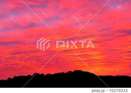 夕焼け 夕焼け 70270233