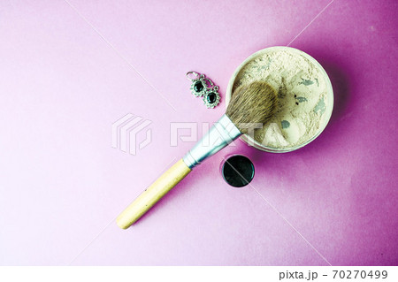 Beauty box, crumbly matte mineral powder Beauty box, crumbly matte mineral powder 70270499