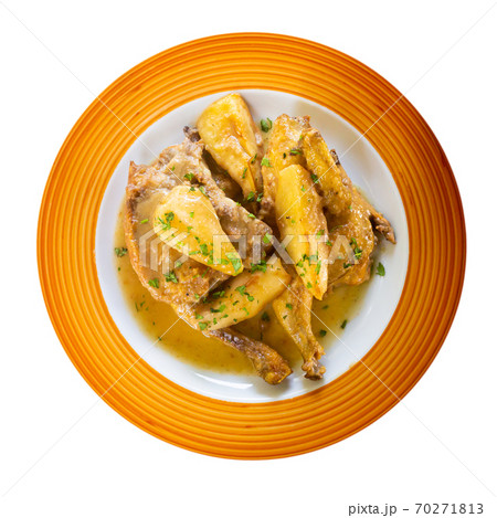 Picante de pollo, spicy chicken with pears Picante de pollo, spicy chicken with pears 70271813