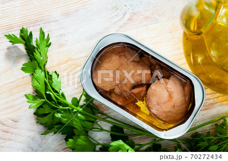 Canned cod liver in oil and parsley Canned cod liver in oil and parsley 70272434