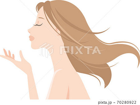 長い髪を後ろになびかせる 美しい女性の横顔 のイラスト素材