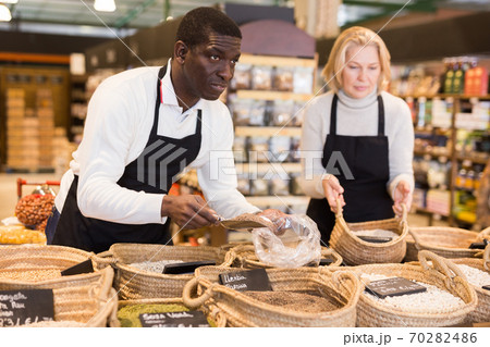 Seller offering bulk foods Seller offering bulk foods 70282486