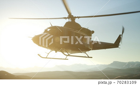 Slow Motion United States Military Helicopter のイラスト素材