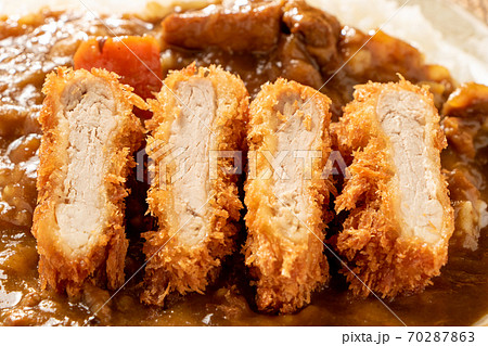 ヒレカツカレー。 ヒレカツカレー。 70287863
