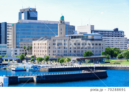 横浜ベイエリア　横浜税関（クイーンの塔） 70288691