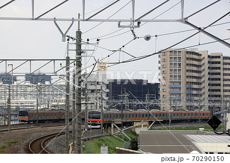 三郷付近を行く武蔵野線 三郷付近を行く武蔵野線 70290150