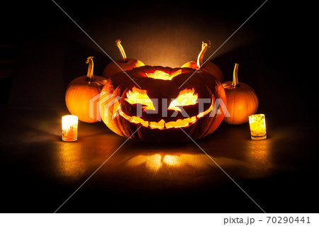Halloween pumpkin lantern 70290441
