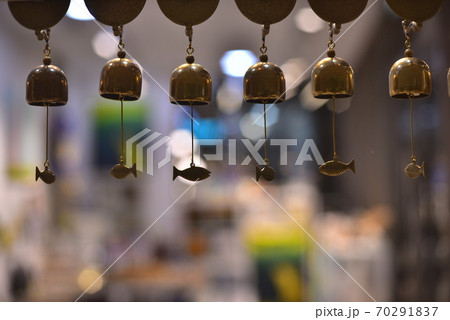 展示 魚 工芸品 70291837