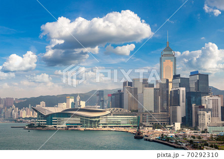 Panoramic view of Hong Kong 70292310
