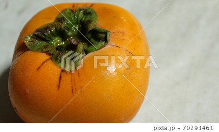 美味しい柿 美味しい柿 70293461