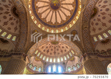 Sultanahmet Mosque (Blue Mosque) in Istanbul Sultanahmet Mosque (Blue Mosque) in Istanbul 70293870