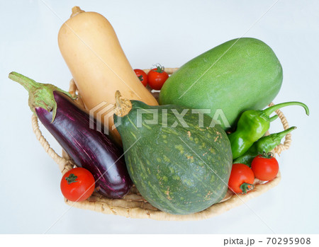 夏の野菜 夏の野菜 70295908