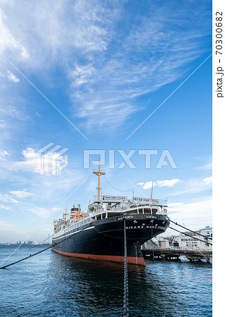 「神奈川県」横浜山下公園の氷川丸 「神奈川県」横浜山下公園の氷川丸 70300682
