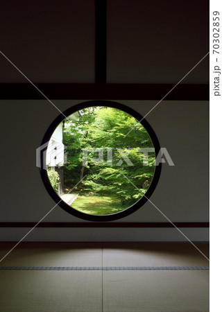 源光庵　悟りの窓　京都 70302859