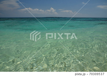 コマカ島の海 コマカ島の海 70309537