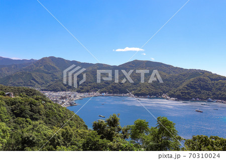 出逢い岬から見た戸田港(静岡県沼津市) 出逢い岬から見た戸田港(静岡県沼津市) 70310024