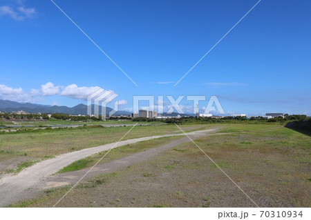 相模川河川敷(神奈川県海老名市) 相模川河川敷(神奈川県海老名市) 70310934