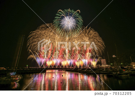 熱海海上花火大会 70312205
