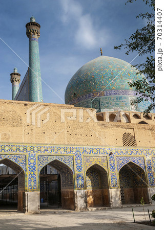 persian islamic architecture detail of imam mosque in esfahan isfahan iran 70314407