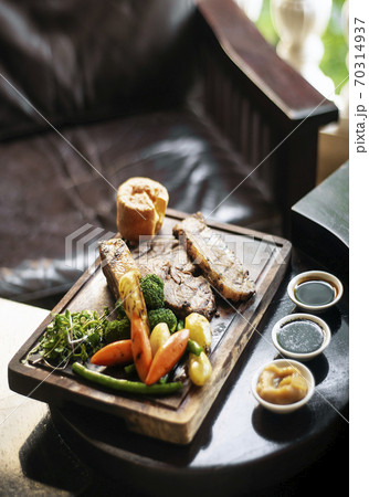 sunday roast beef traditional british meal set on table sunday roast beef traditional british meal set on table 70314937