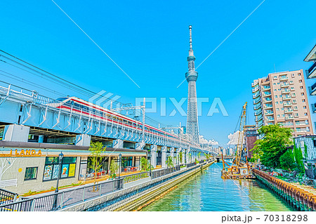 [アニメ風] 東京の都市風景 隅田区 東京ミズマチ周辺の風景 70318298