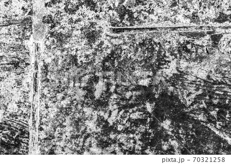 Image of the surface with different scratches Image of the surface with different scratches 70321258