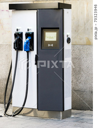 Filling station for electric power for electric cars Filling station for electric power for electric cars 70323946