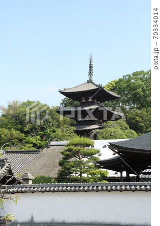 當麻寺の三重塔 70334014