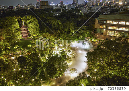 ホテル椿山荘 東京雲海 夜景 ホテル椿山荘 東京雲海 夜景 70336839