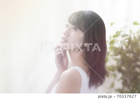 ビューティ 女性 イメージ 70337627