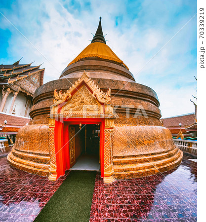 Walking around temples nong wang and Chao Por Lak Muang in Khon Kaen city in Thailand Walking around temples nong wang and Chao Por Lak Muang in Khon Kaen city in Thailand 70339219