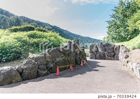 一乗谷朝倉氏遺跡下城戸 一乗谷朝倉氏遺跡下城戸 70339424