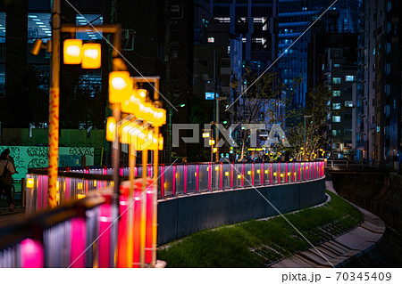 渋谷リバーストリート 渋谷ストリーム 渋谷 夜 午後 交差点 夜空 都心 夜景 東京 空 高層ビル 渋谷リバーストリート 渋谷ストリーム 渋谷 夜 午後 交差点 夜空 都心 夜景 東京 空 高層ビル 70345409