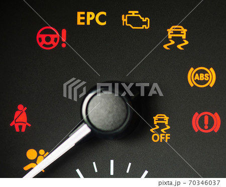 Car failure error signs Car failure error signs 70346037
