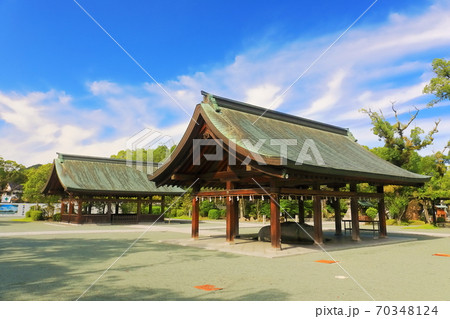 【福岡県】晴天下の宗像大社辺津宮 【福岡県】晴天下の宗像大社辺津宮 70348124