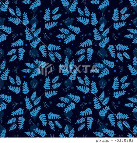 Scandinavian pattern.Pattern of leaves, branches, twigs in cold winter colors 70350292
