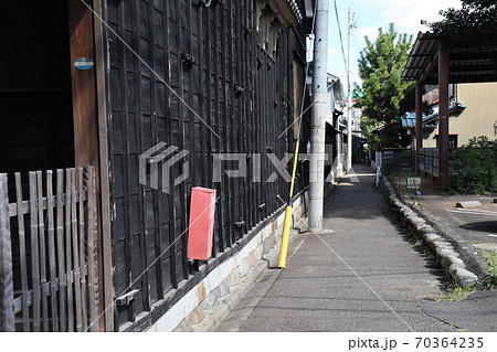 中小田井の古い町並み　岩蔵街道 70364235