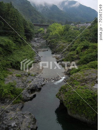 日本の川景色:香肌峡谷の櫛田川 日本の川景色:香肌峡谷の櫛田川 70367149
