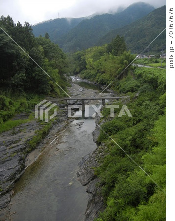 日本の川景色:三重県松阪市の香肌峡谷の櫛田川 日本の川景色:三重県松阪市の香肌峡谷の櫛田川 70367676
