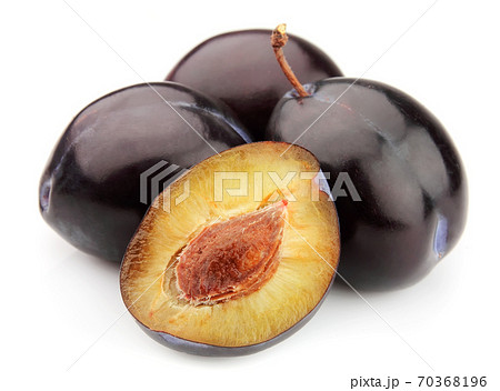 Plums isolated on white backgrounds 70368196