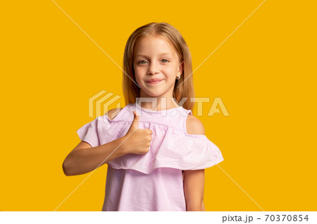like gesture satisfied child perfect choice girl like gesture satisfied child perfect choice girl 70370854