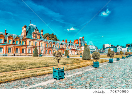 FONTAINEBLEAU, FRANCE - JULY 09, 2016 FONTAINEBLEAU, FRANCE - JULY 09, 2016 70370990