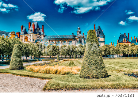 Suburban Residence of the France Kings - beautiful Chateau Fontainebleau and surrounding his park. Suburban Residence of the France Kings - beautiful Chateau Fontainebleau and surrounding his park. 70371131